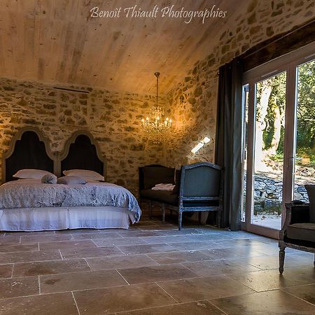 Le Domaine Saint Martin Bed & Breakfast Flassans-sur-Issole Ngoại thất bức ảnh